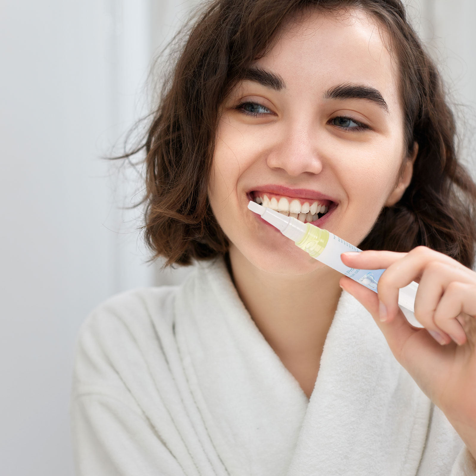2 szt. Przenośny długopis do w – Teeth Whitening Gel Pen recenzja i cena